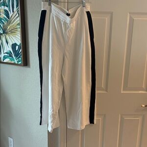 Express White and Black wide leg Joggers